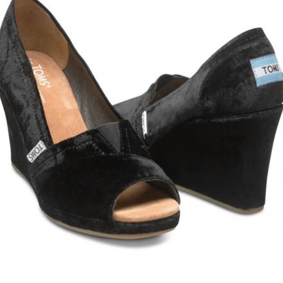 Toms Shoes - TOMS Velvet Wedge Black Size 8